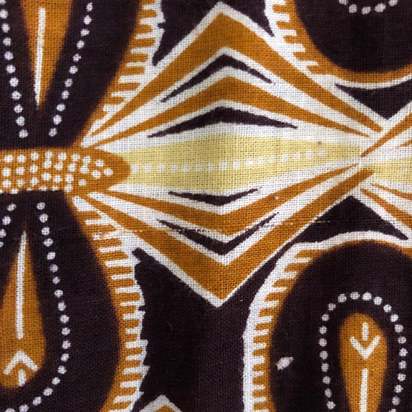 Men’s African button down Shirt - Picture 4 of 7